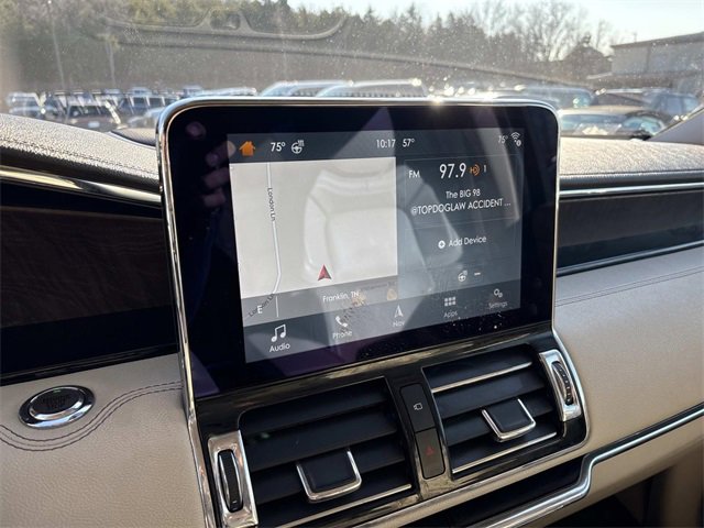 Used 2019 Lincoln Navigator Reserve image 32