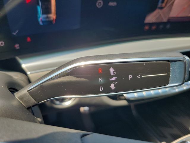 Certified 2024 Cadillac Lyriq Sport AWD/4WD image 15
