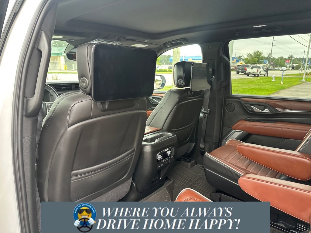Used 2024 GMC Yukon XL Denali Ultimate AWD/4WD image 19