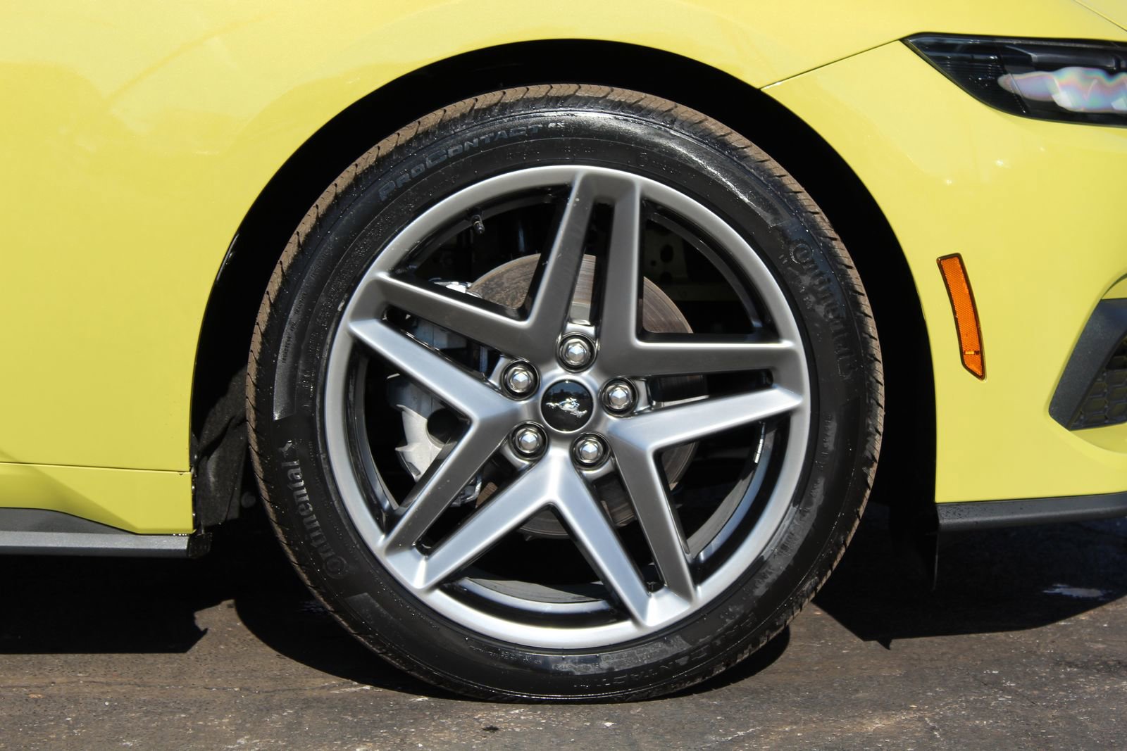 New 2025 Ford Mustang Coupe image 24