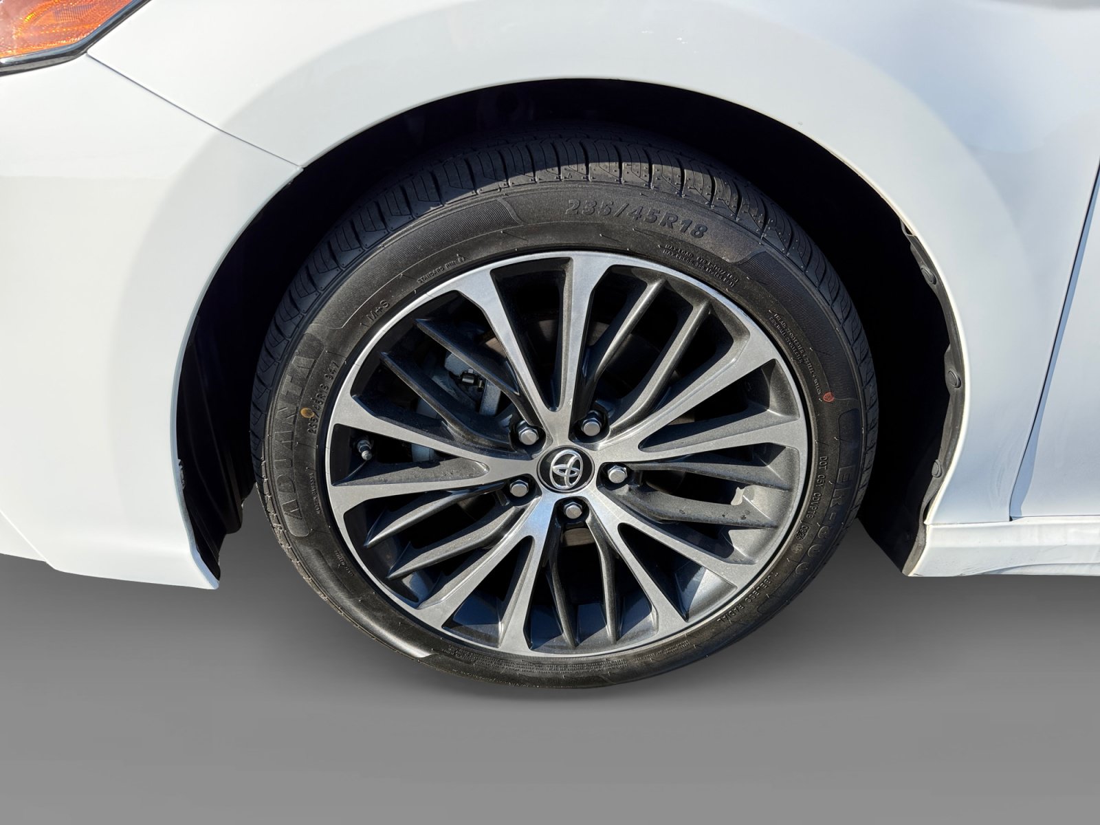 Used 2018 Toyota Camry SE FWD image 9