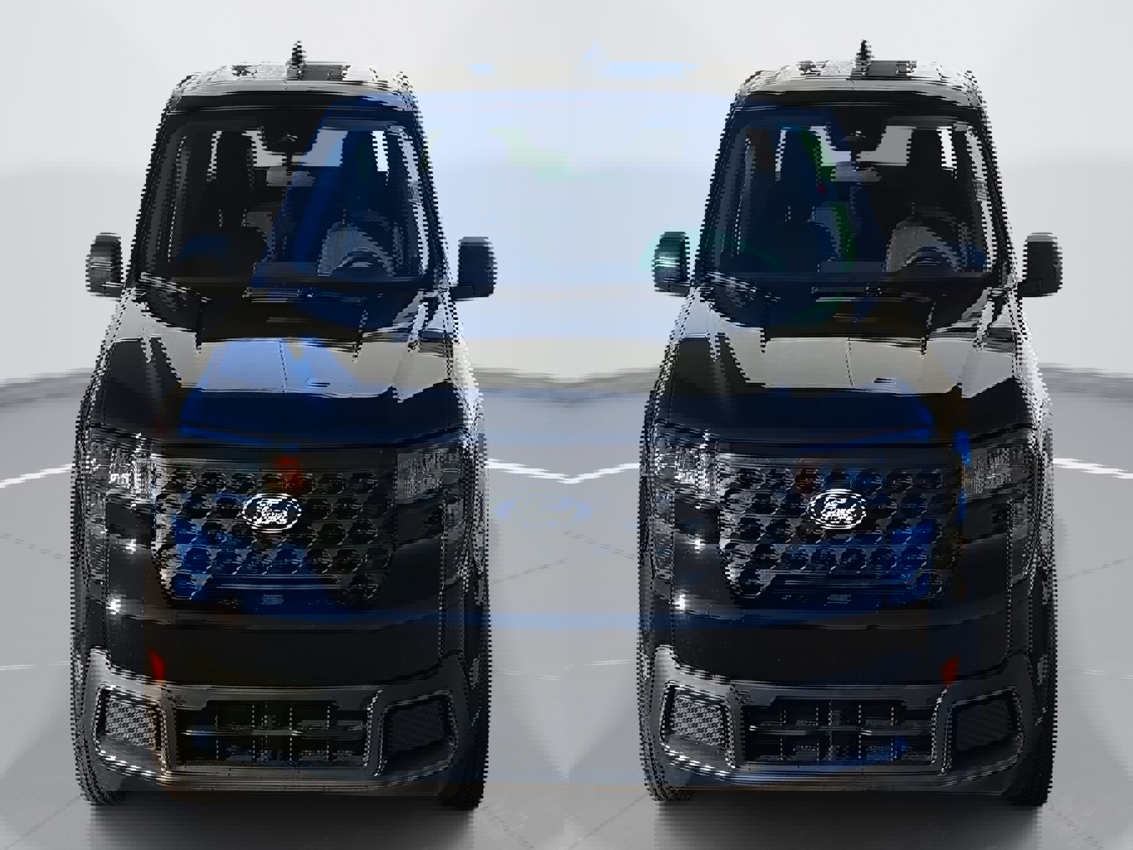 Used 2025 Ford Maverick XLT w/ Equipment Group 302A image 2