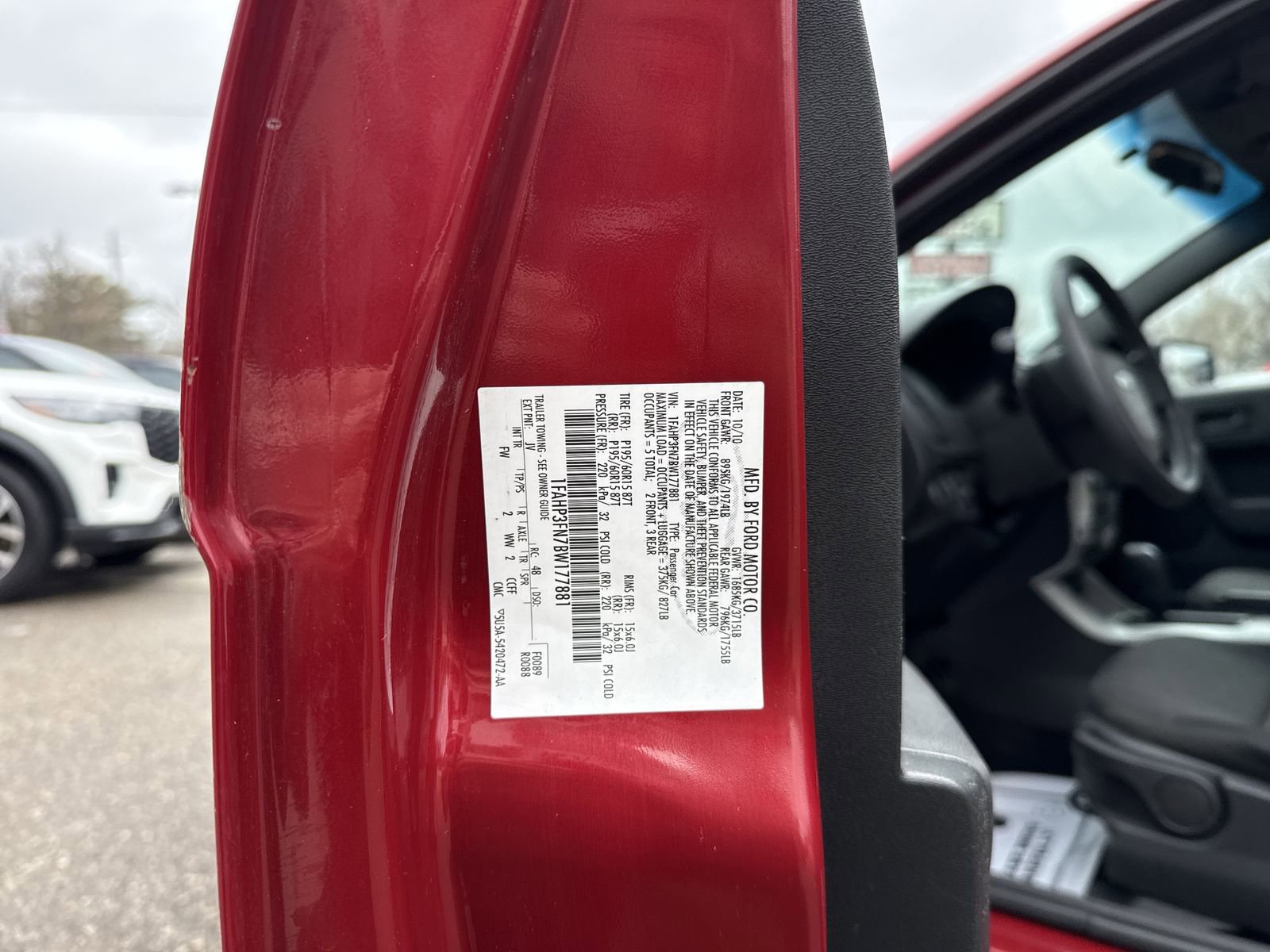 Used 2011 Ford Focus SE image 34