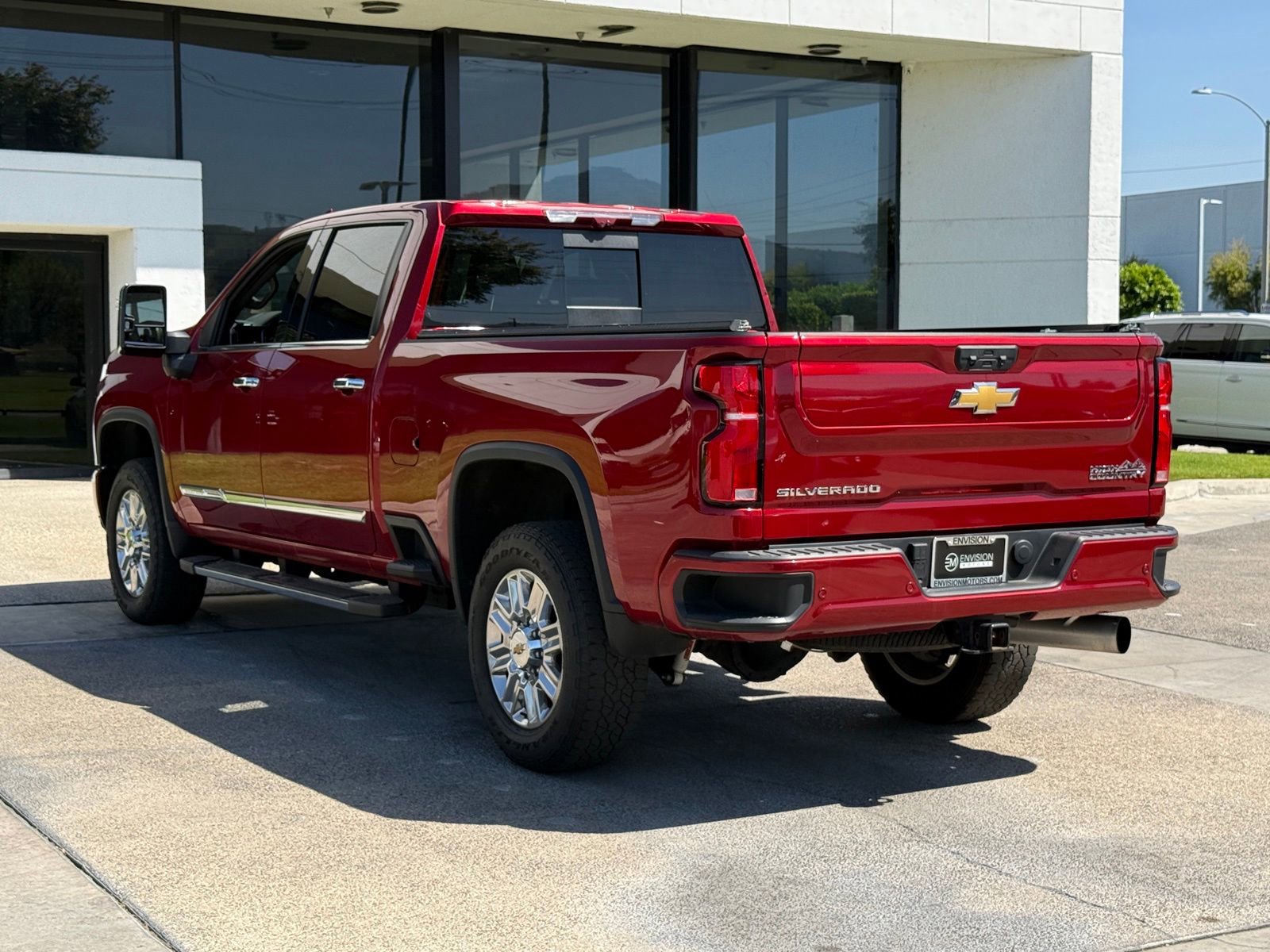 Used 2025 Chevrolet Silverado 3500 High Country w/ Technology Package AWD/4WD image 10