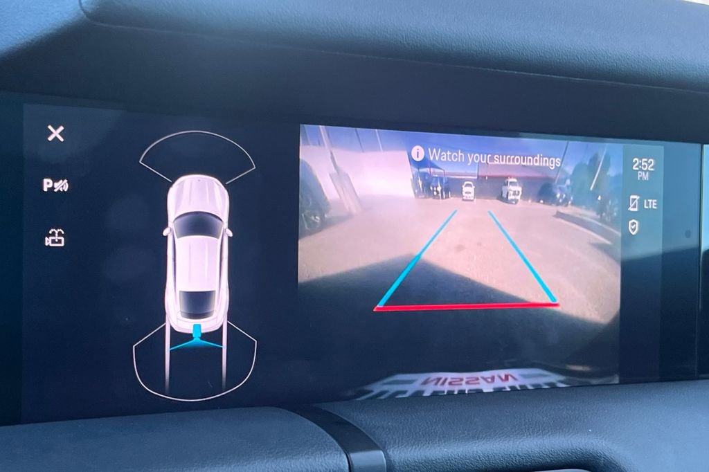 Used 2021 Porsche Taycan 4S image 18