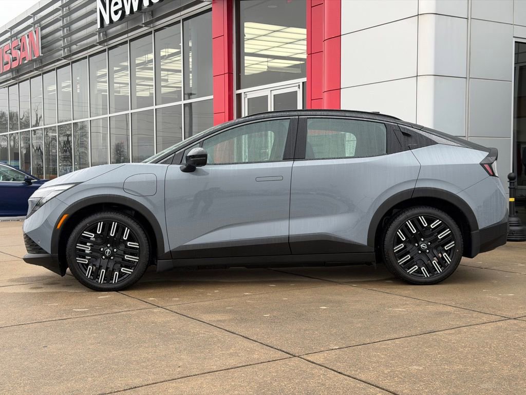 New 2026 Nissan Leaf Platinum+ w/ Cargo Package (Platinum+) FWD image 7