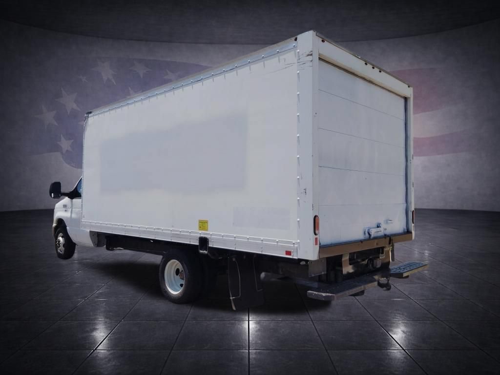 Used 2019 Ford E-350 and Econoline 350 Super Duty w/ Power Windows & Locks Group RWD image 3