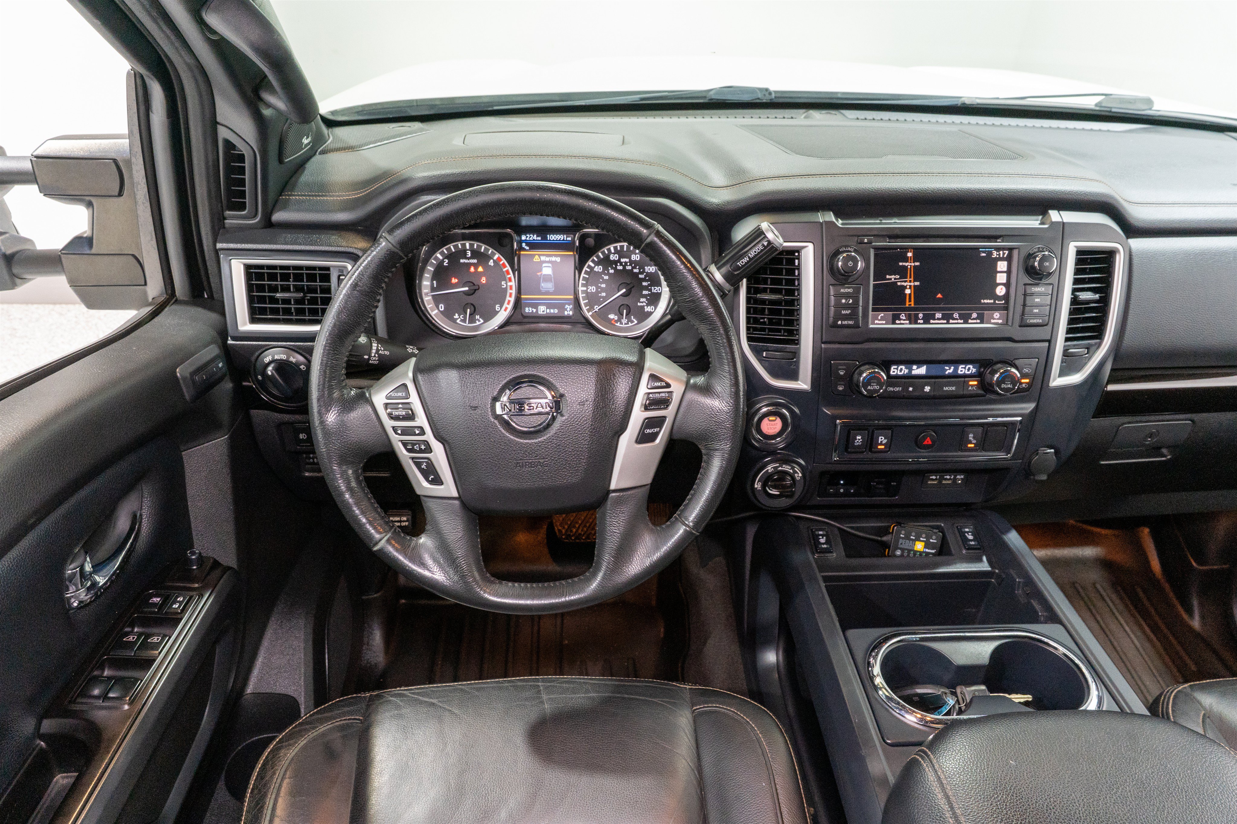 Used 2019 Nissan Titan SL w/ Midnight Edition AWD/4WD image 13