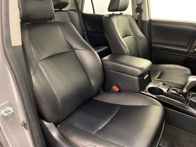 Used 2024 Toyota 4Runner TRD Off-Road Premium image 38