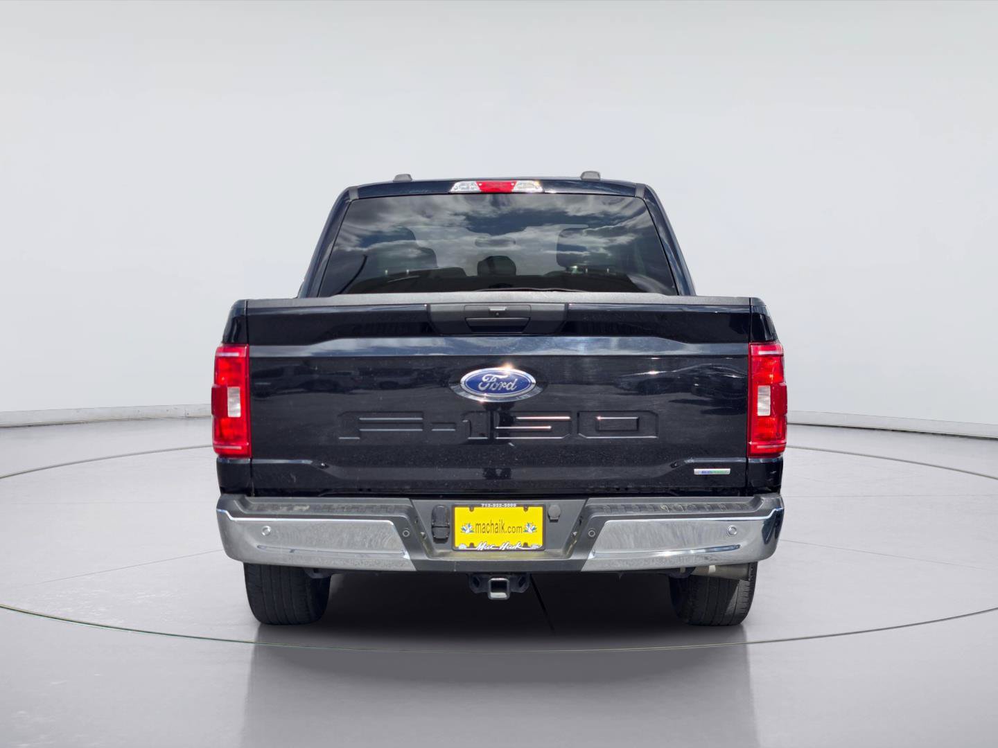 Certified 2023 Ford F150 XLT w/ Equipment Group 301A Mid RWD image 7
