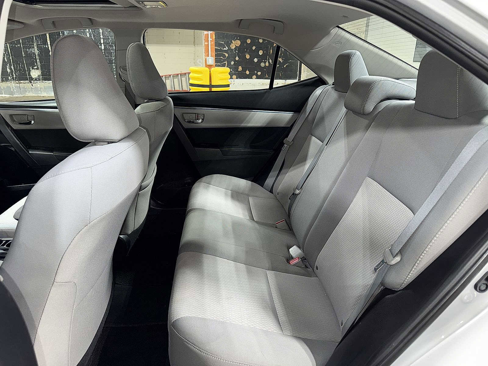 Used 2014 Toyota Corolla LE image 16