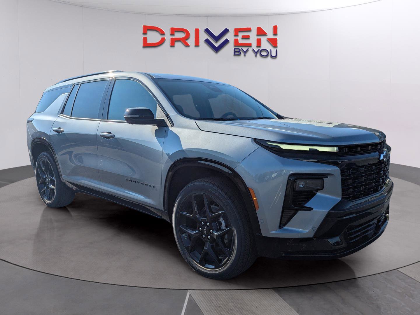 New 2026 Chevrolet Traverse RS w/ LPO, Floor Liner Package image 8