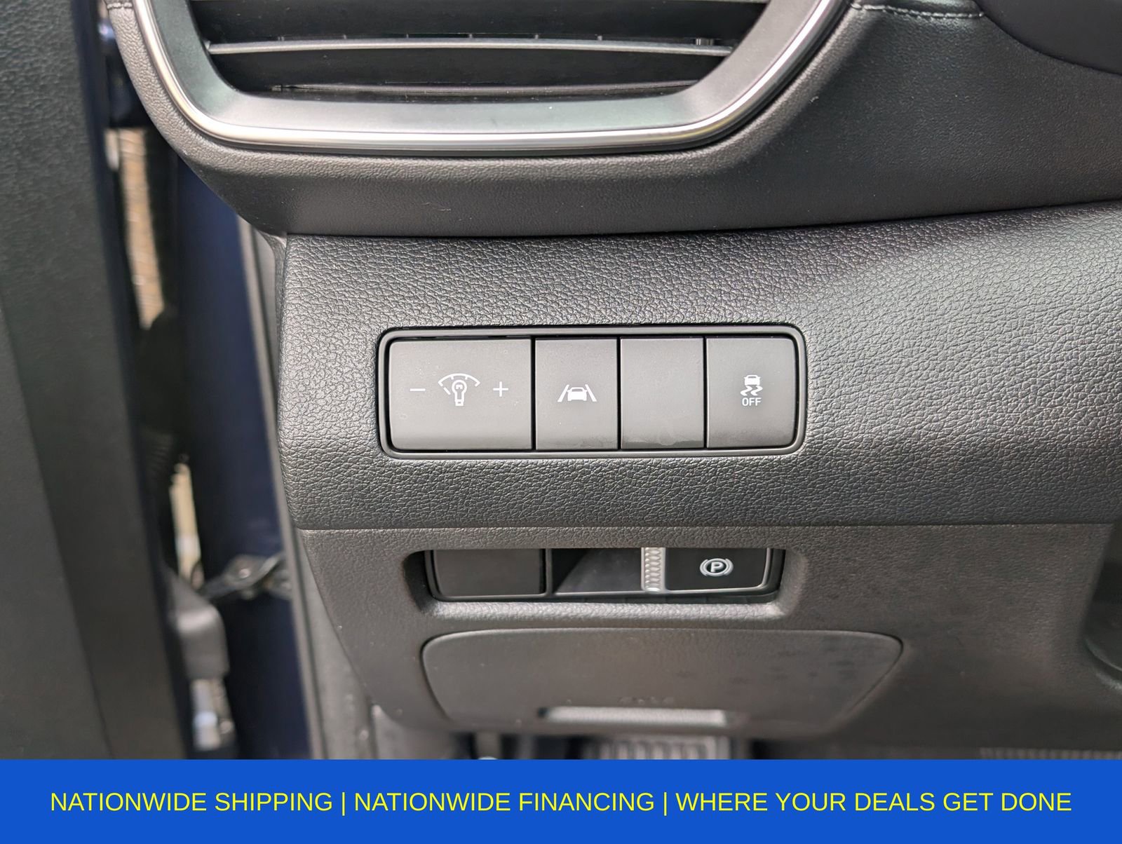 Used 2023 Hyundai Santa Fe SE image 26