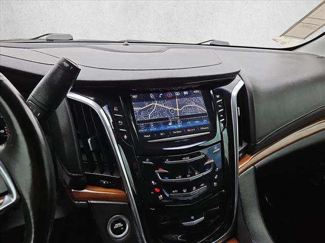 Used 2016 Cadillac Escalade ESV Luxury AWD/4WD image 15