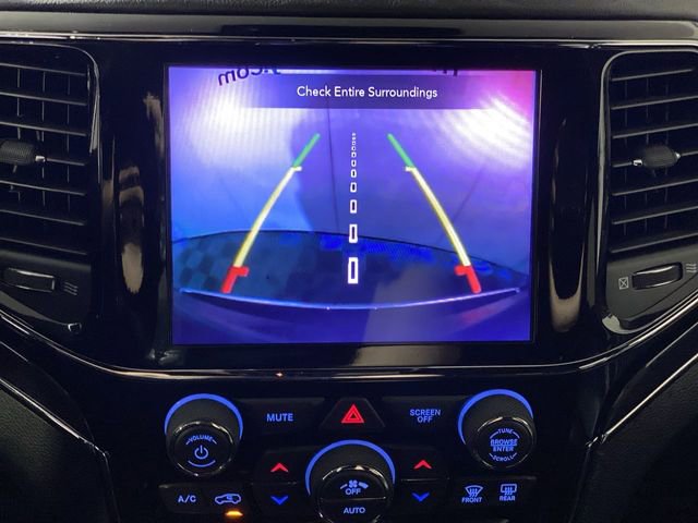 Used 2020 Jeep Grand Cherokee Overland AWD/4WD image 20