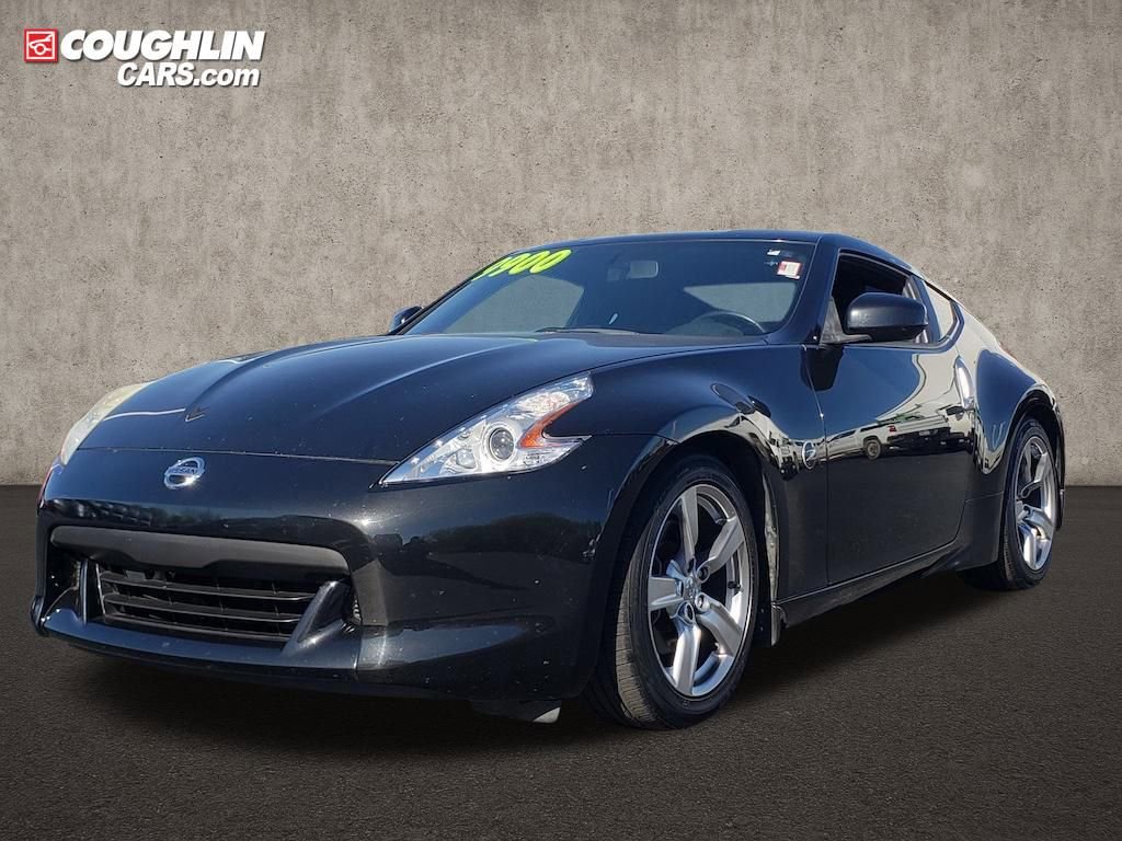 Used 2009 Nissan 370Z Coupe image 3
