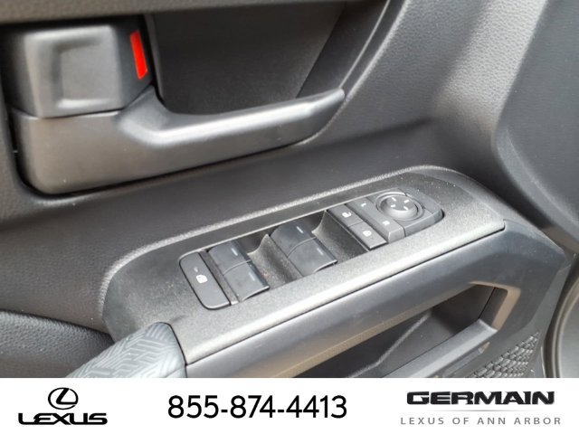Used 2025 Toyota 4Runner TRD Sport Premium AWD/4WD image 14