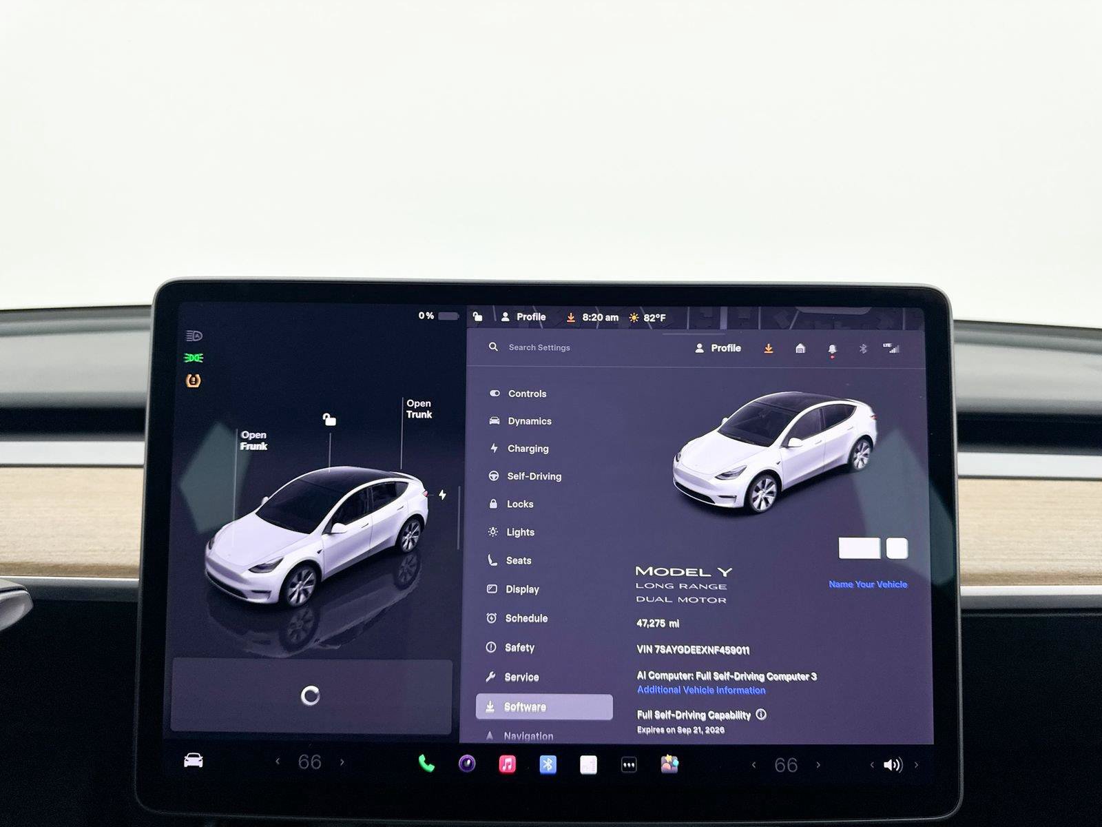 Used 2022 Tesla Model Y Long Range AWD/4WD image 25