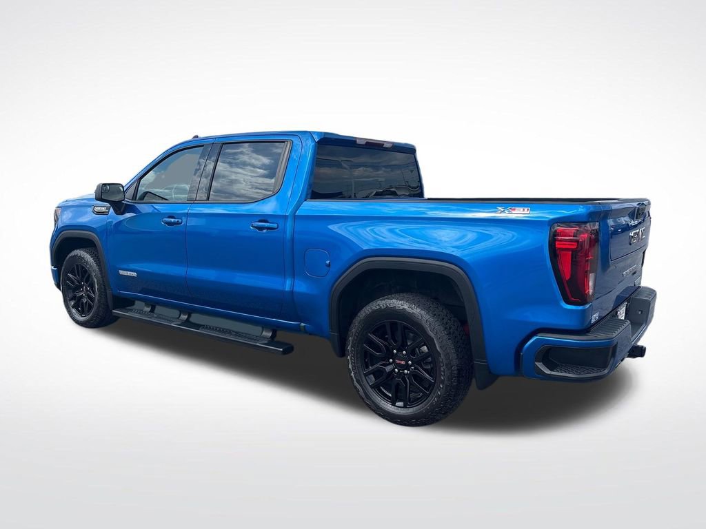 Used 2023 GMC Sierra 1500 Elevation w/ X31 Off-Road Package AWD/4WD image 4