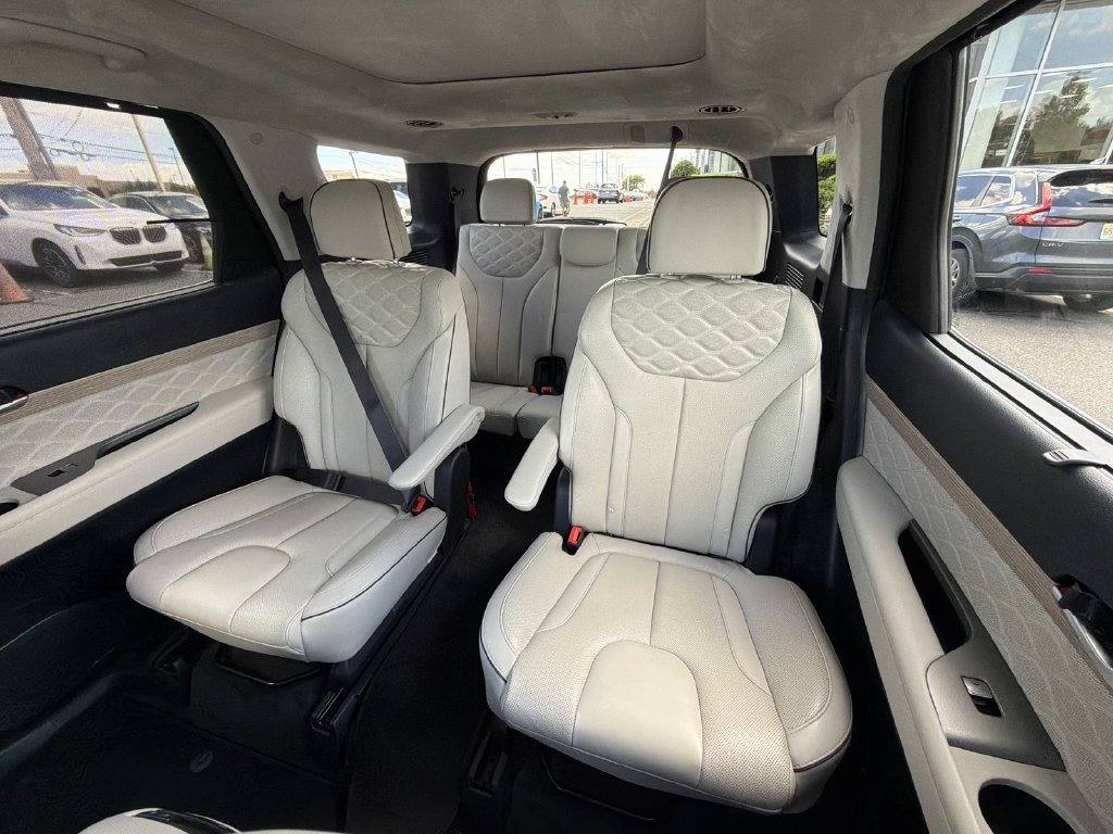 Used 2022 Hyundai Palisade Calligraphy FWD image 21