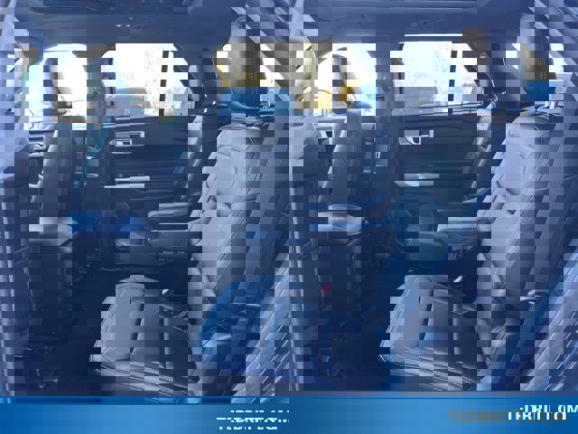 Certified 2024 Ford Explorer XLT w/ Equipment Group 202A image 13