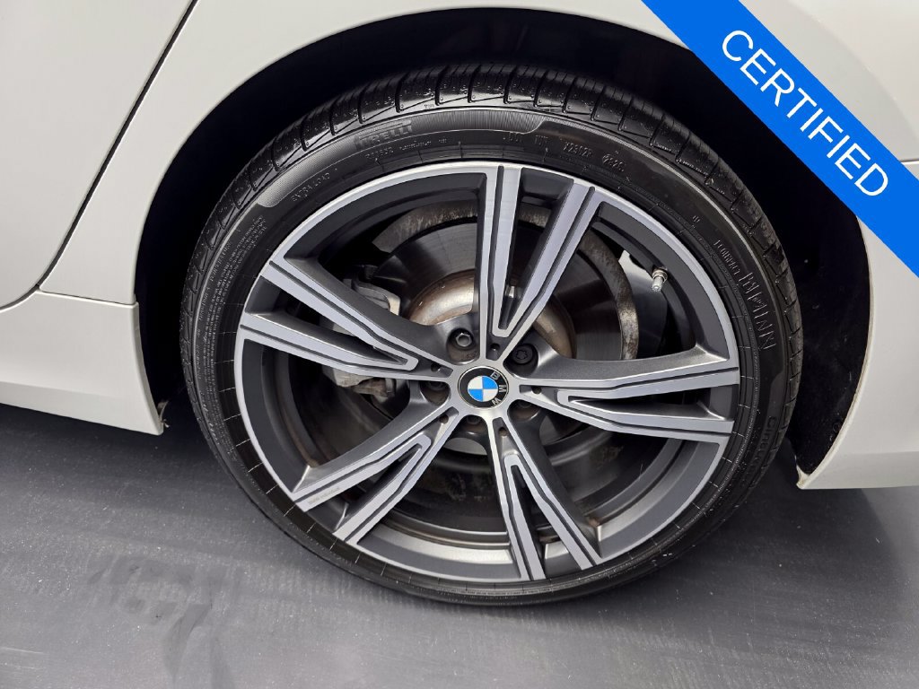 Certified 2023 BMW 330i Sedan w/ Driving Assistance Package RWD image 17