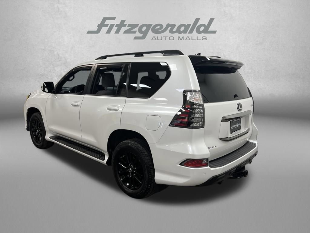 Used 2023 Lexus GX 460 w/ Black Line Special Edition image 3
