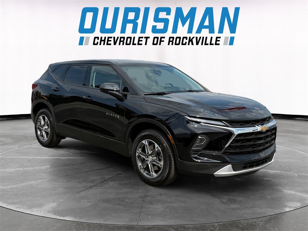 Used 2025 Chevrolet Blazer LT