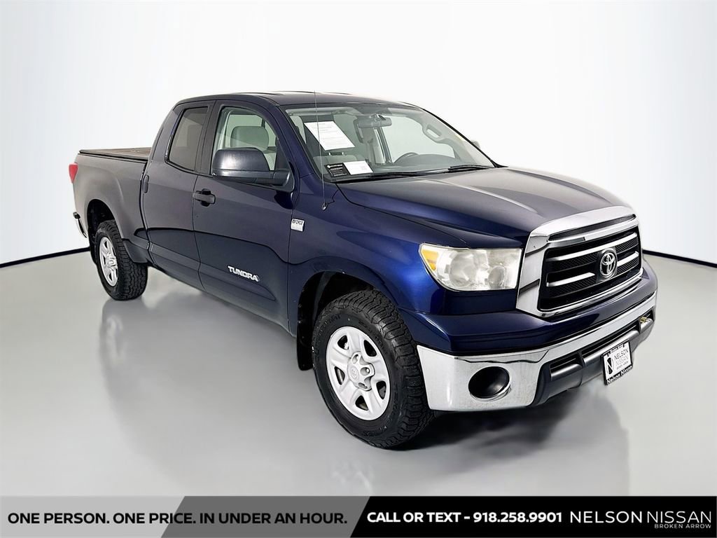 Used 2010 Toyota Tundra 4x4 Double Cab image 3