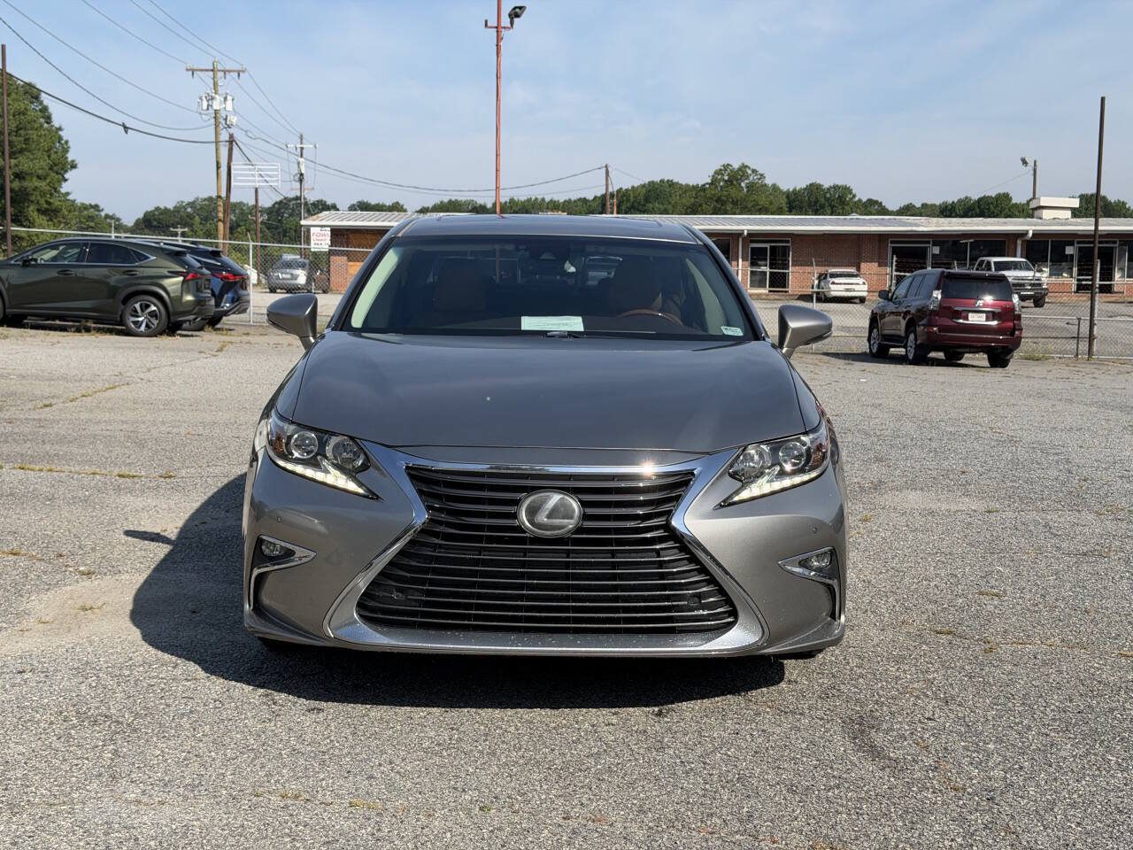 Used 2017 Lexus ES 350 FWD image 3