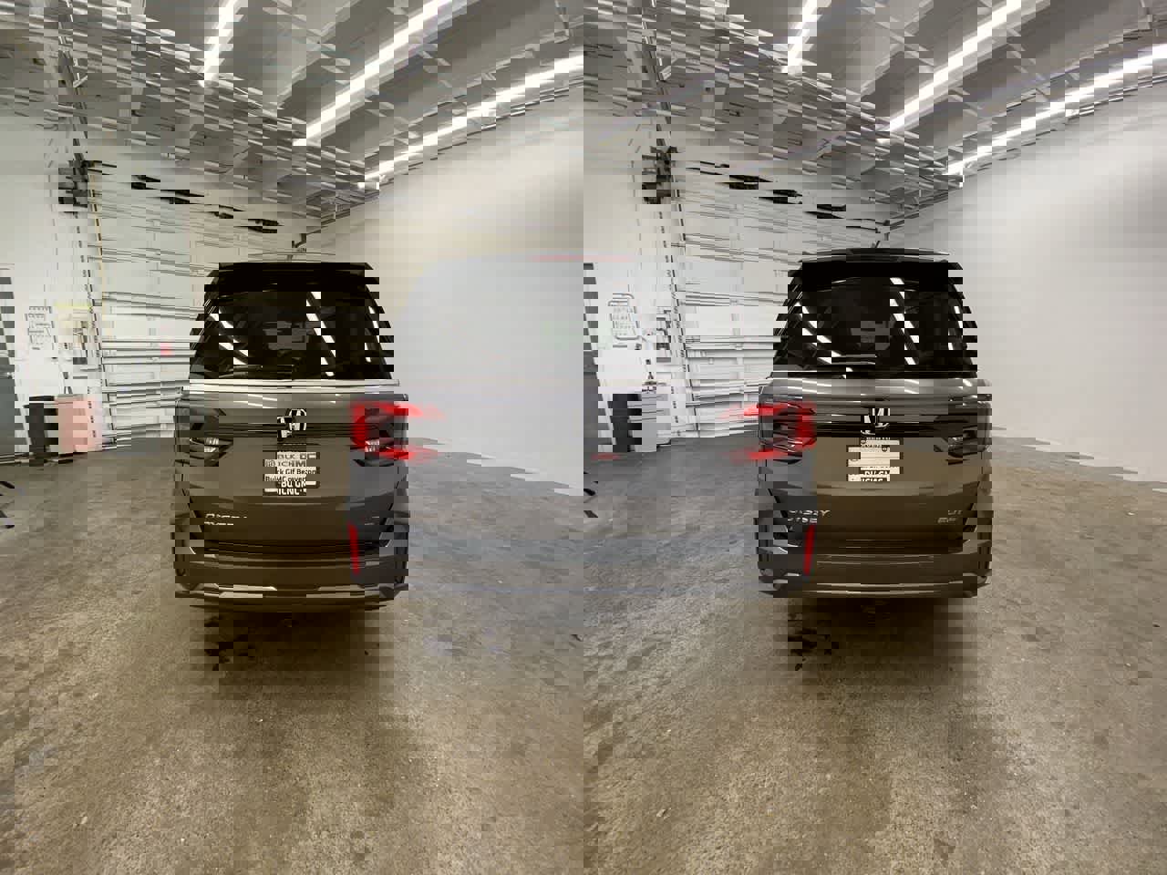 Used 2026 Honda Odyssey Elite image 5