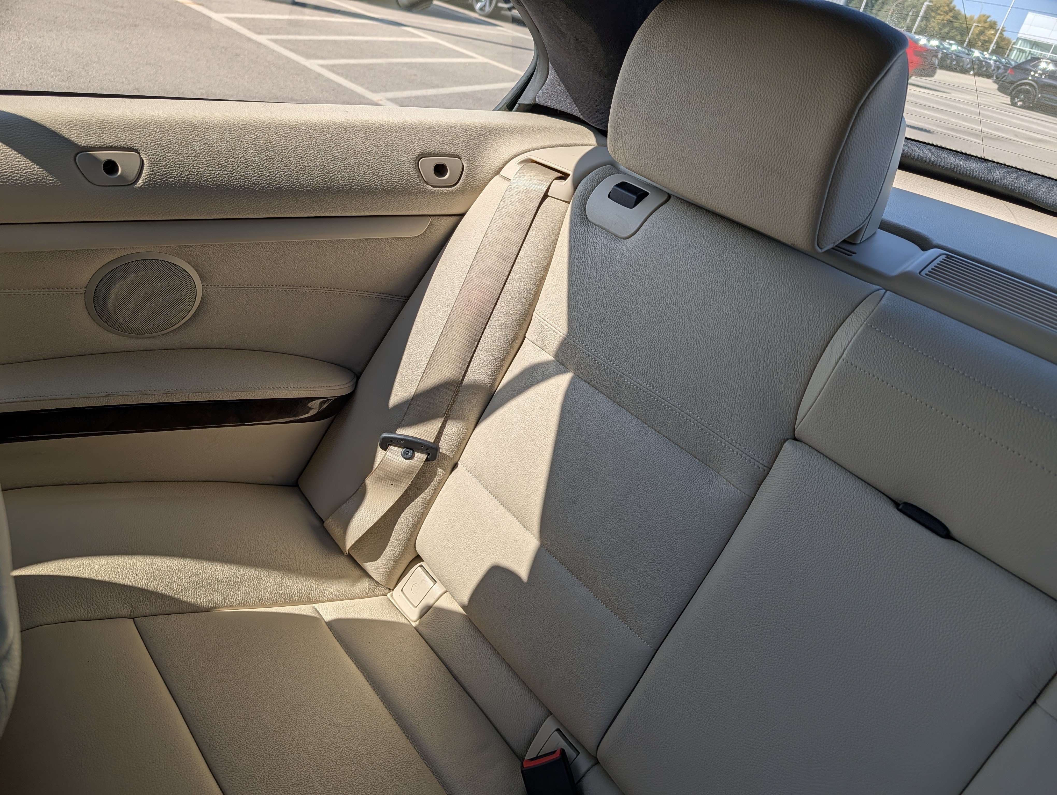 Used 2011 BMW 328i Convertible RWD image 15
