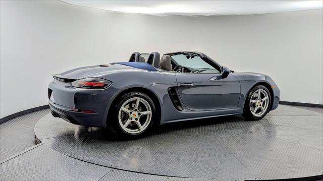 Used 2017 Porsche 718 Boxster image 7