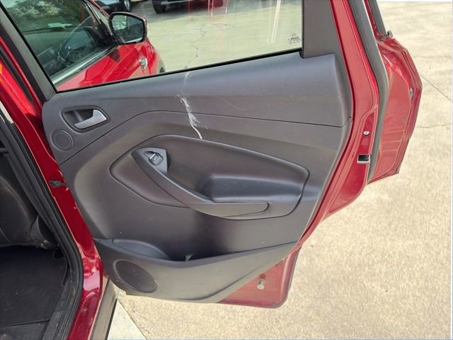 Used 2017 Ford Escape Titanium image 27