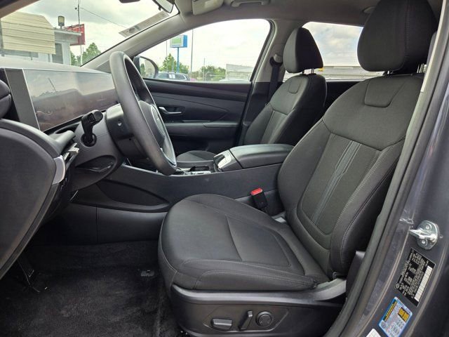 Used 2025 Hyundai Tucson SEL AWD/4WD image 23