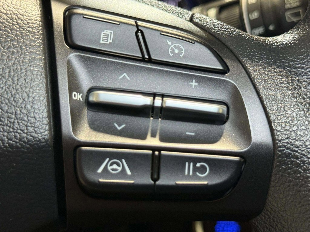 Used 2023 Hyundai Kona SEL w/ Cargo Package image 10