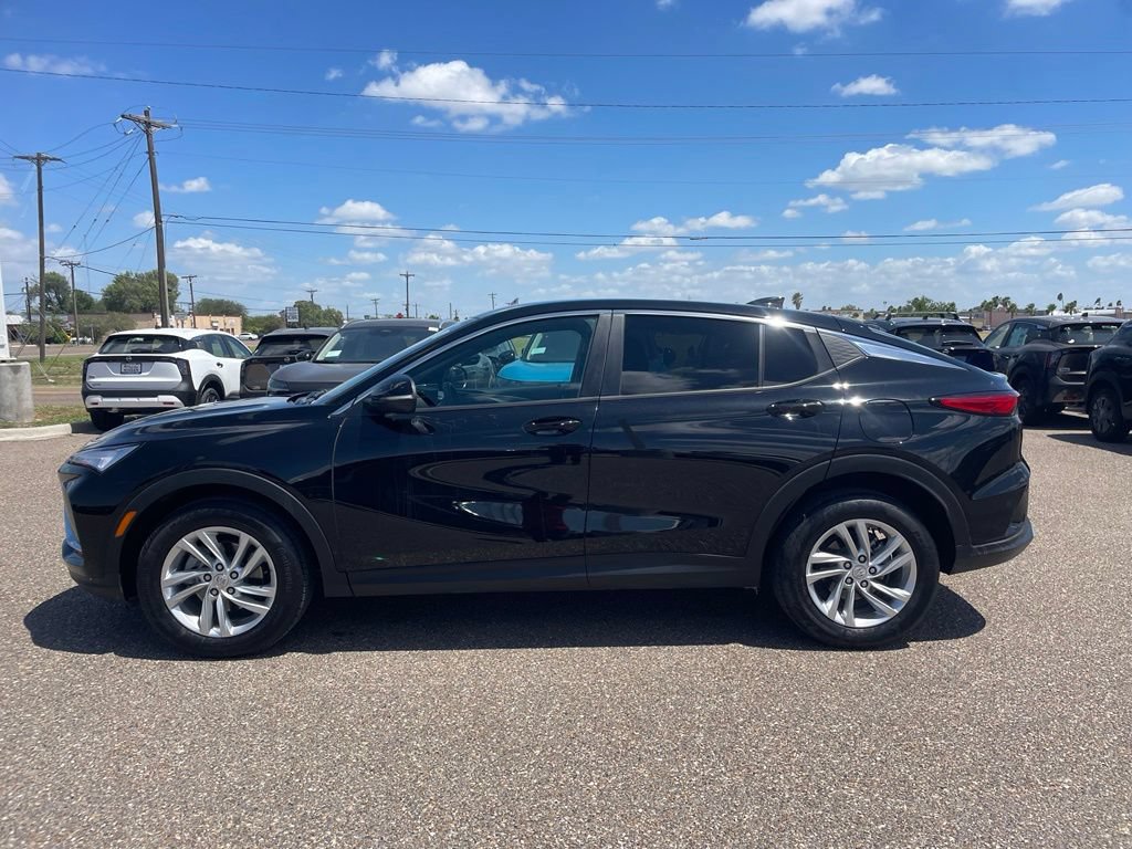 Used 2025 Buick Envista Preferred w/ Convenience I Package FWD image 4