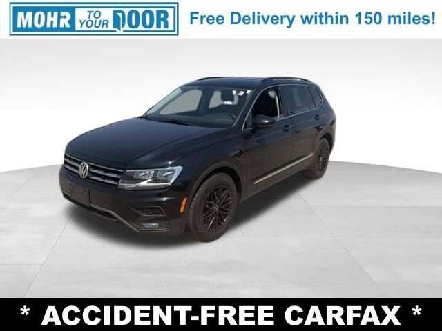 Used 2018 Volkswagen Tiguan SE AWD/4WD image 1