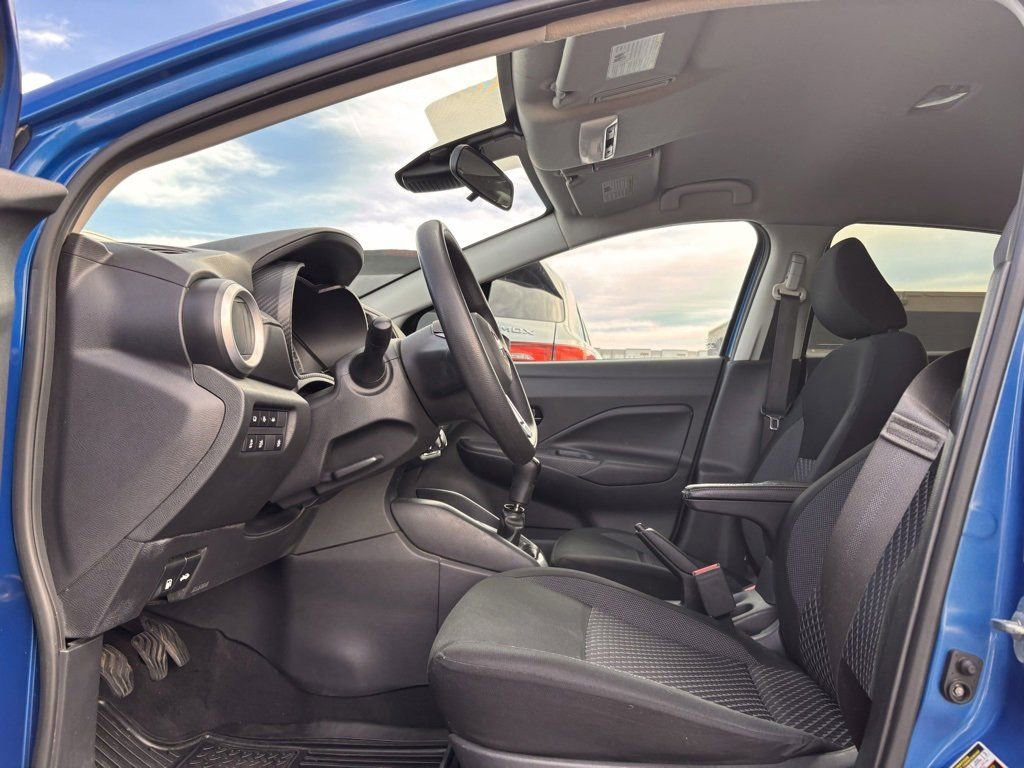 Used 2020 Nissan Versa S image 10