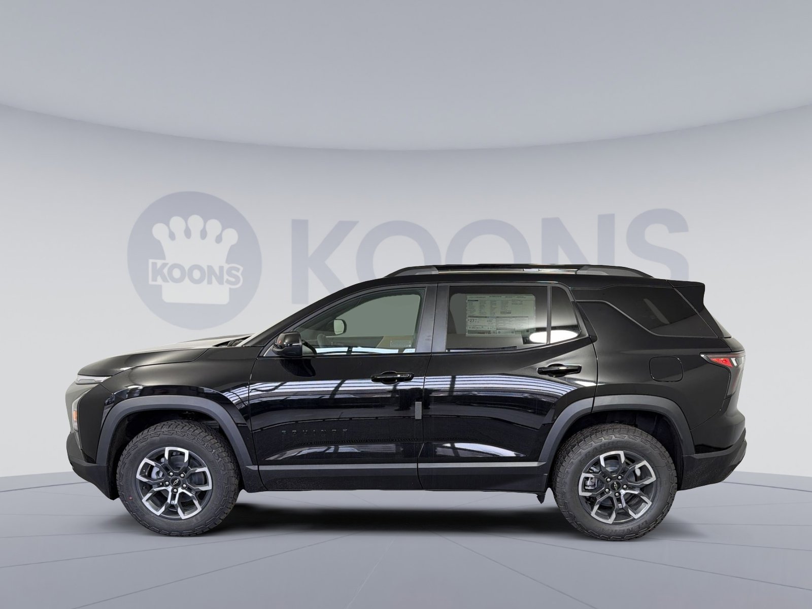 New 2026 Chevrolet Equinox ACTIV FWD image 2