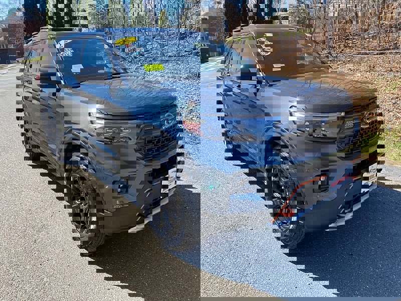 Used 2022 Ford Explorer Timberline w/ Timberline Technology Package image 3