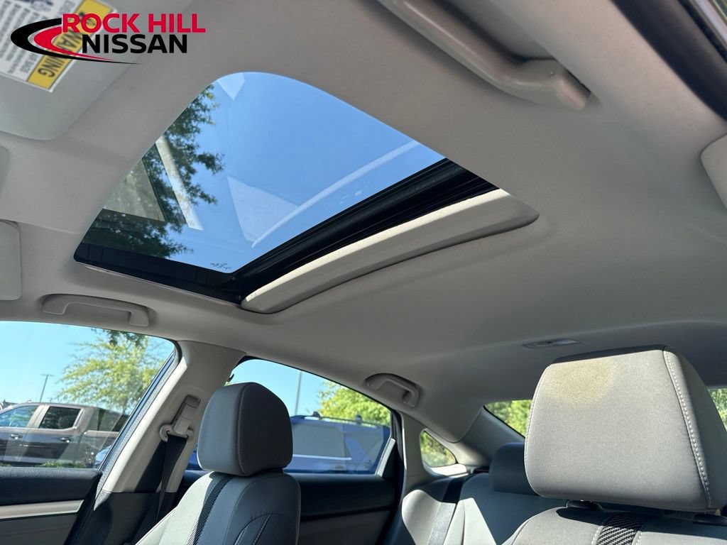 Used 2018 Honda Civic EX image 25