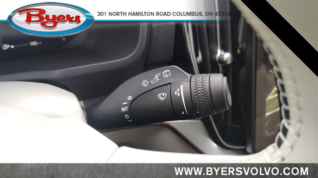 New 2026 Volvo XC90 B6 Ultra image 18