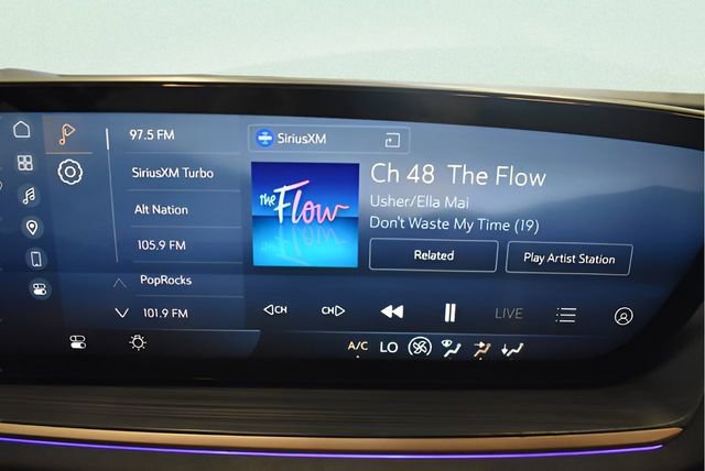 Used 2024 Buick Envision Sport Touring image 24