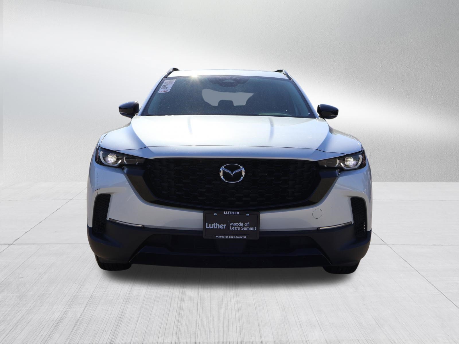 Used 2025 MAZDA CX-50 AWD 2.5 Hybrid w/ Premium Pkg image 2