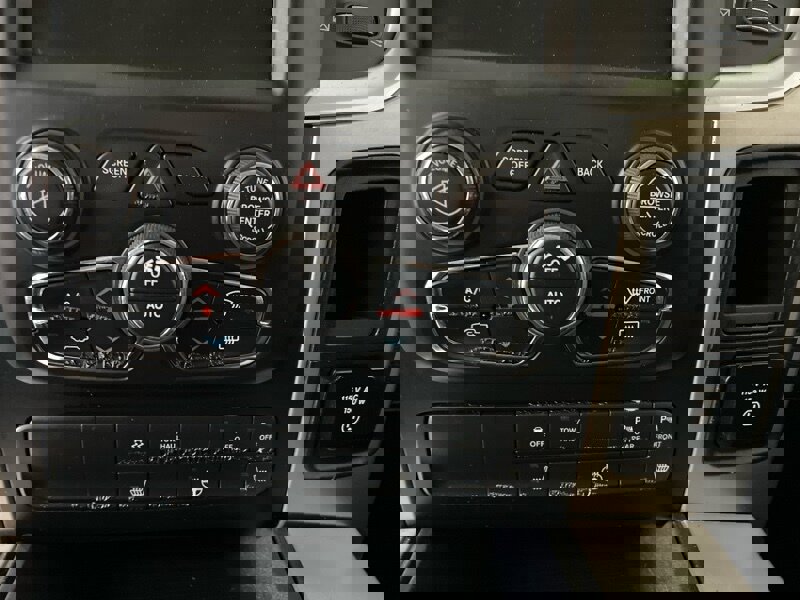 Used 2016 RAM 1500 Outdoorsman image 17