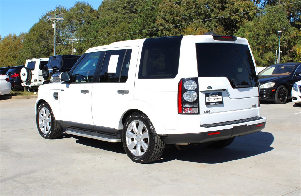 Used 2016 Land Rover LR4 HSE image 5