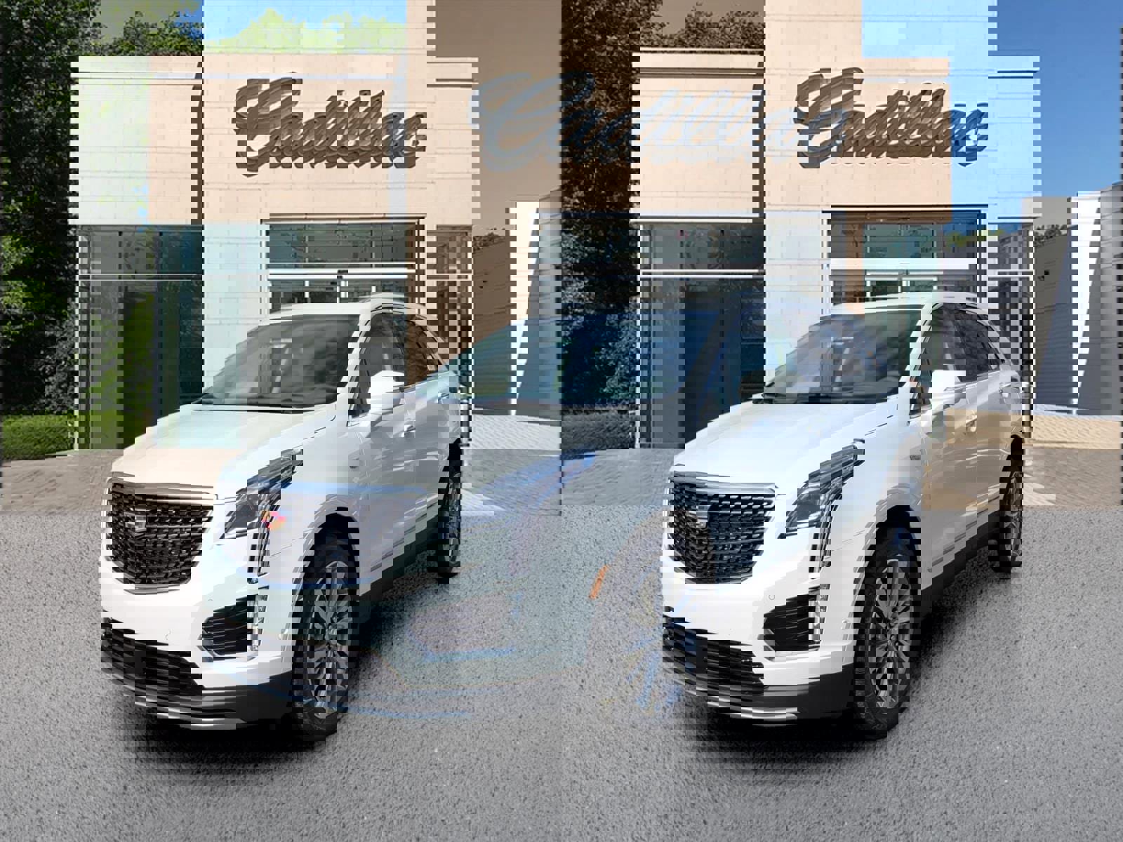 New 2026 Cadillac XT5 Premium Luxury w/ Driver Assist Package image 1