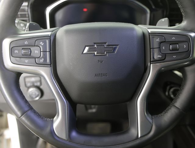 Used 2024 Chevrolet Silverado 1500 LT Trail Boss w/ LPO, Dark Essentials Package image 7