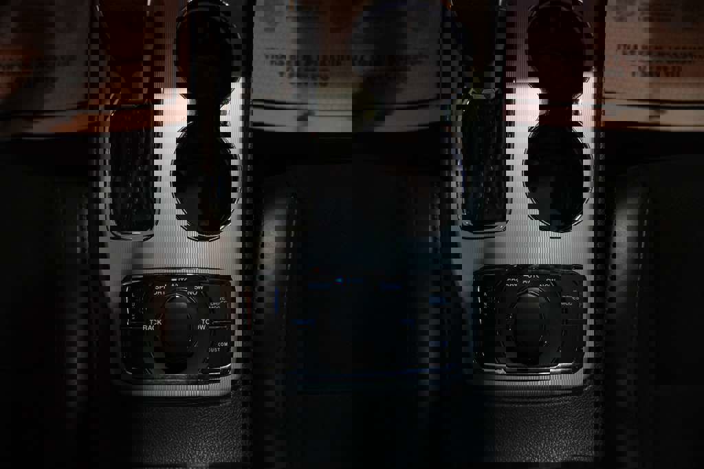 Used 2018 Jeep Grand Cherokee SRT w/ Trailer Tow Group IV image 30